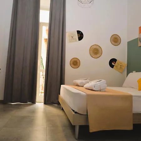 Appartement Vinyls' - Toledo Centro Storico Napels
